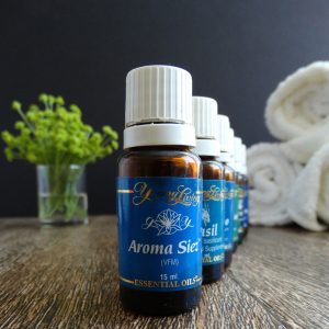 essential-oils-1539457_1920